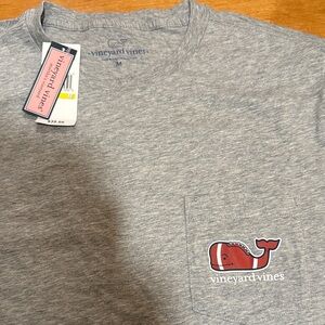 Vineyard Vines Heather Gray Tee with Red Whale